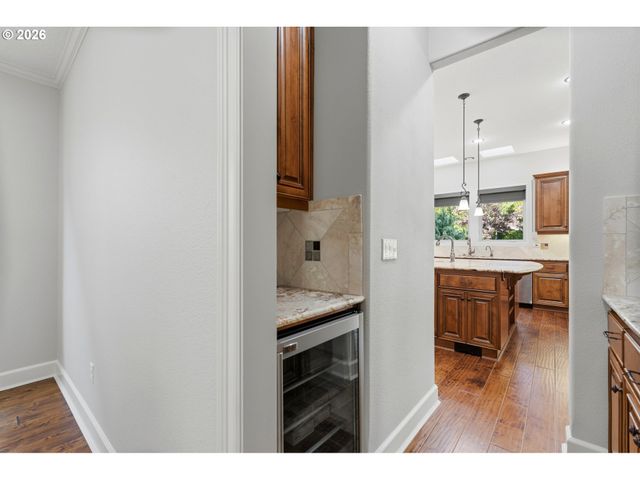 2787 RIDGE Ln, West Linn, OR 97068