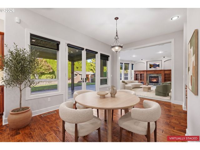 2787 RIDGE Ln, West Linn, OR 97068