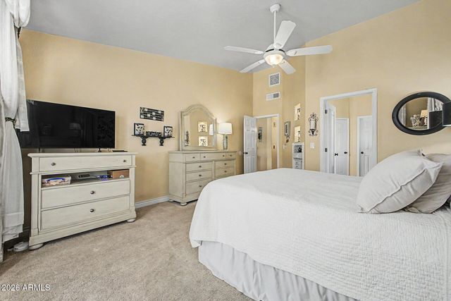 5908 W MANZANITA Court, Chandler, AZ 85226