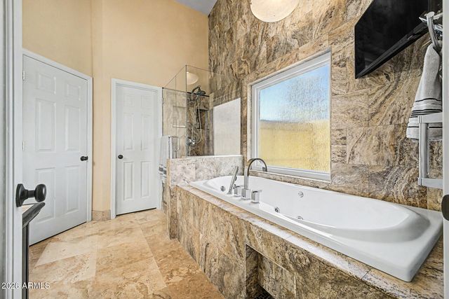 5908 W MANZANITA Court, Chandler, AZ 85226