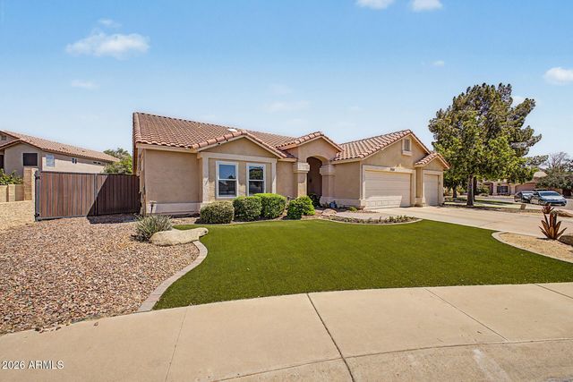 5908 W MANZANITA Court, Chandler, AZ 85226