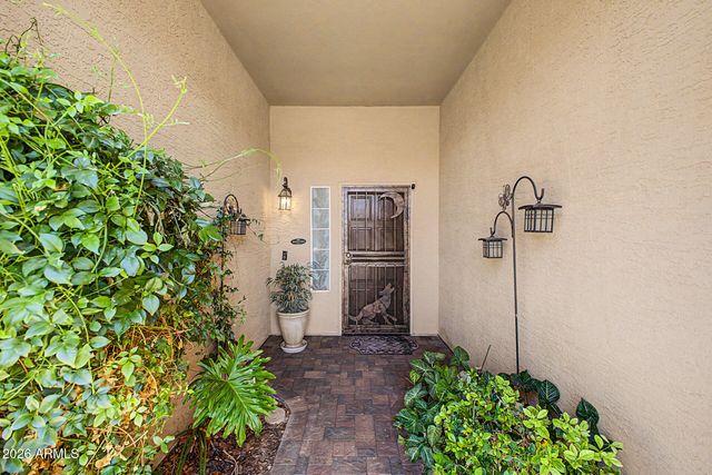 5908 W MANZANITA Court, Chandler, AZ 85226