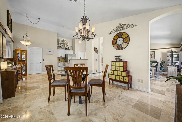 5908 W MANZANITA Court, Chandler, AZ 85226
