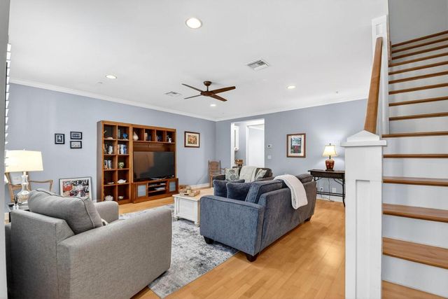 369 W Mallory Circle, Delray Beach, FL 33483