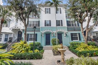 369 W Mallory Circle, Delray Beach, FL 33483