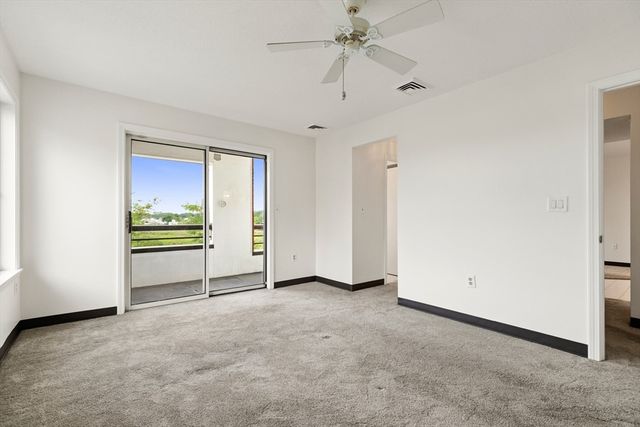 21 Margin St 27, Lynn, MA 01905