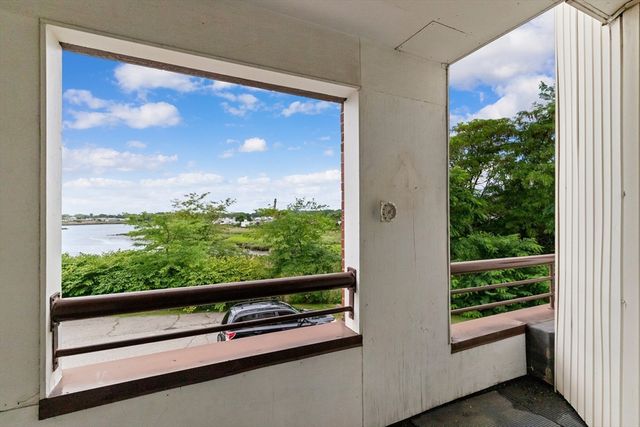 21 Margin St 27, Lynn, MA 01905