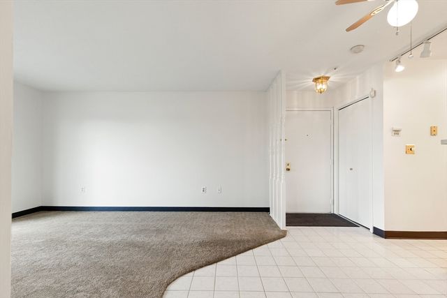 21 Margin St 27, Lynn, MA 01905