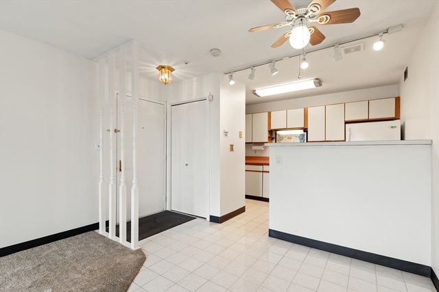 21 Margin St 27, Lynn, MA 01905