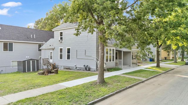 267 Bates Avenue, Saint Paul, MN 55106