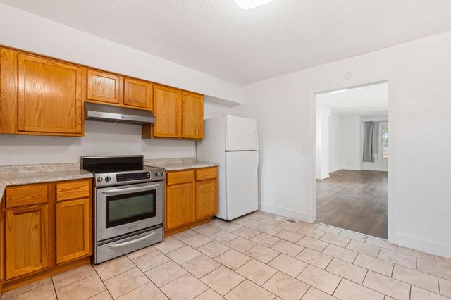 267 Bates Avenue, Saint Paul, MN 55106
