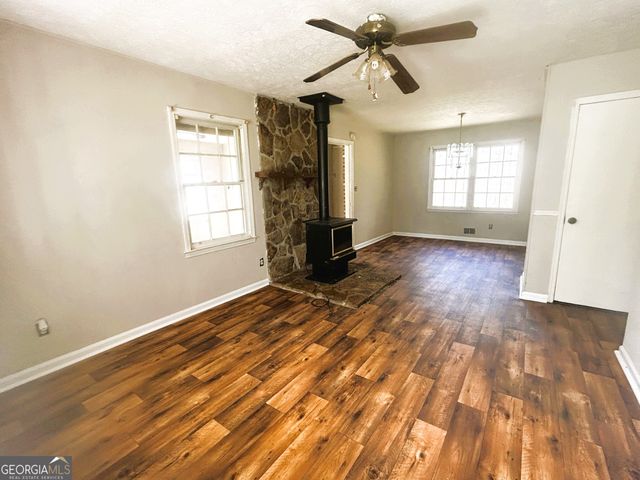 2115 Venesa Circle, Austell, GA 30168