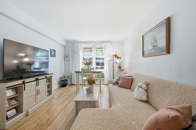 9201 Shore Road B-103, New York City, NY 11209
