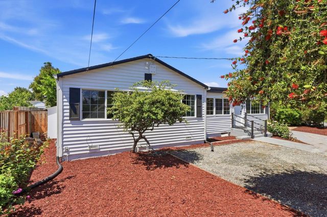 2383 Menalto Avenue, East Palo Alto, CA 94303