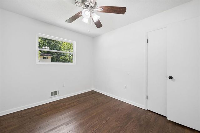 5726 Southwick Court SW, Atlanta, GA 30349
