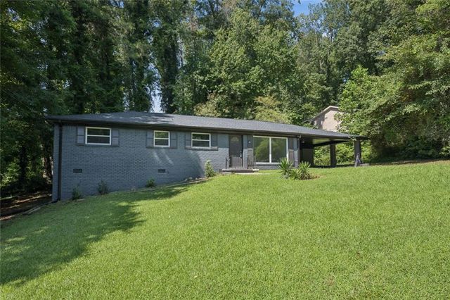 5726 Southwick Court SW, Atlanta, GA 30349