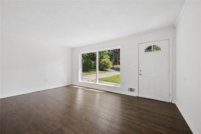 5726 Southwick Court SW, Atlanta, GA 30349