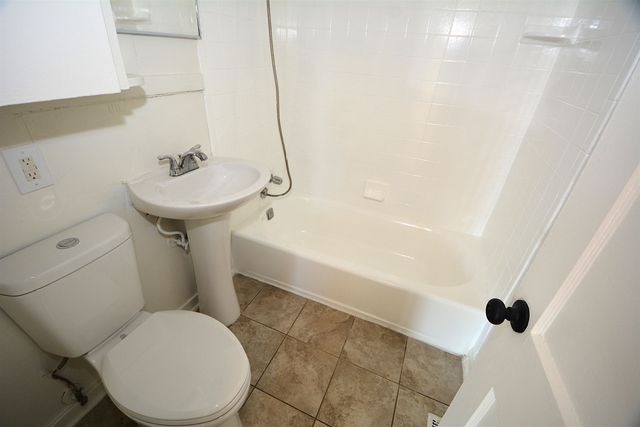 502 W Blake St, Wichita, KS 67213