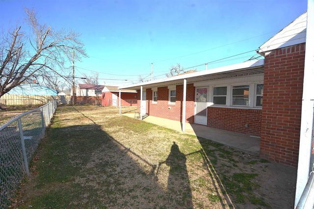 502 W Blake St, Wichita, KS 67213