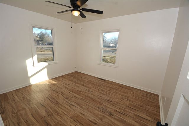 502 W Blake St, Wichita, KS 67213