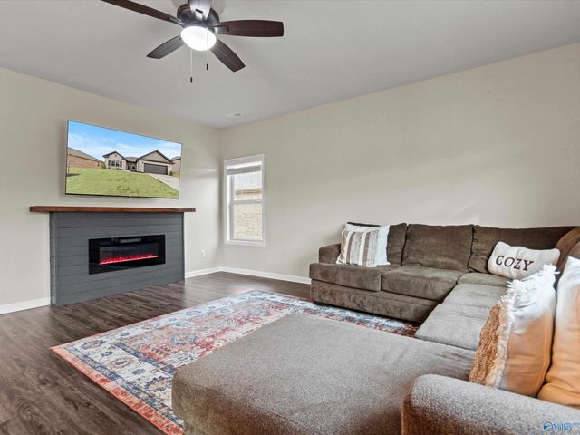 228 Paladin Street, New Market, AL 35761