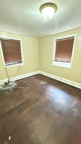 341 Oak Street, Waterbury, CT 06705