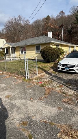 341 Oak Street, Waterbury, CT 06705