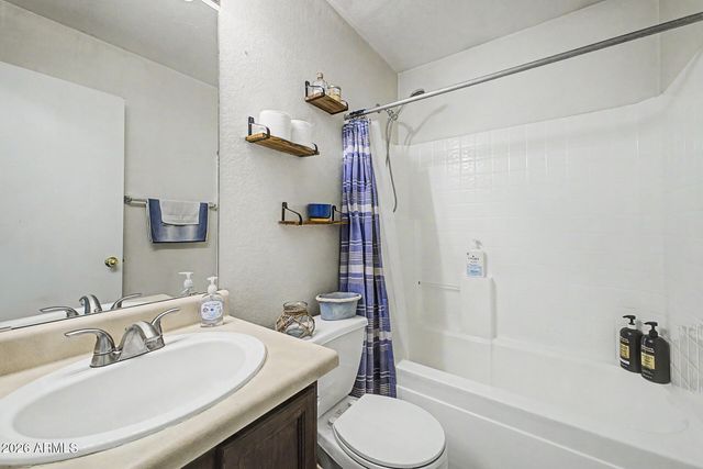 11321 W Pinehollow Drive, Surprise, AZ 85378