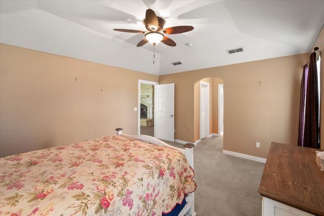 1134 US Highway 380 E, Graham, TX 76450