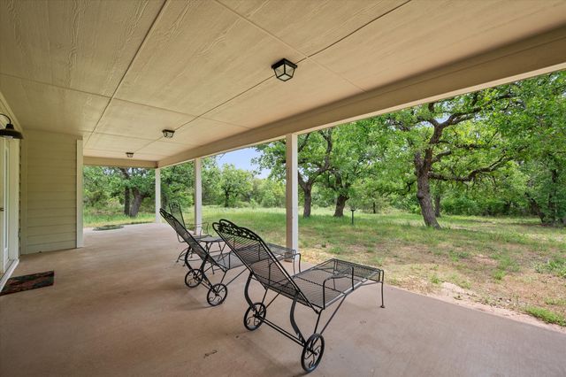 1134 US Highway 380 E, Graham, TX 76450