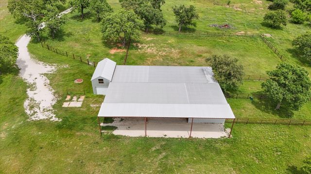 1134 US Highway 380 E, Graham, TX 76450