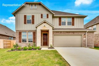 821 Alderwood Drive, Red Oak, TX 75154
