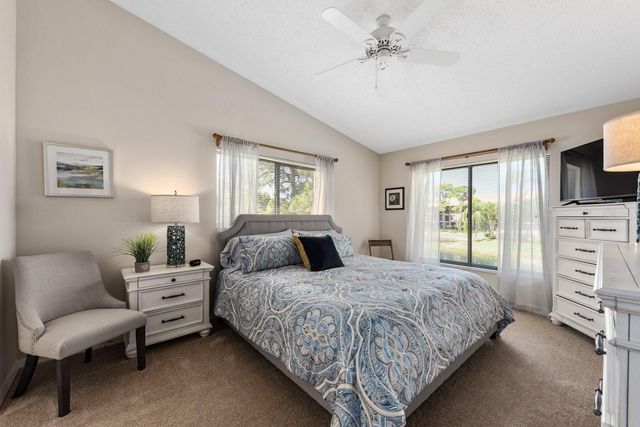 5656 ASHTON LAKE DRIVE 5656, Sarasota, FL 34231