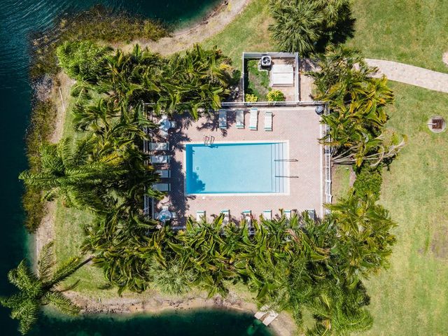 5656 ASHTON LAKE DRIVE 5656, Sarasota, FL 34231