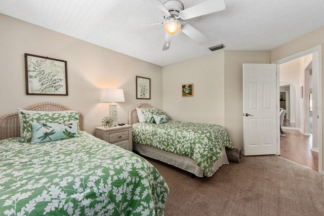 5656 ASHTON LAKE DRIVE 5656, Sarasota, FL 34231