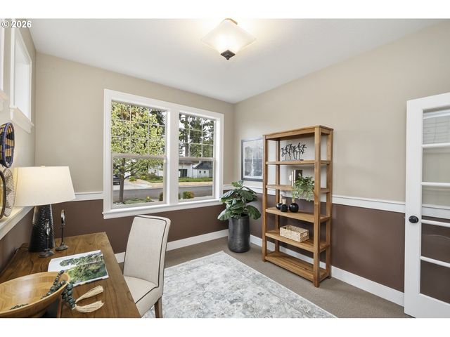 5566 Se INSLEY St, Portland, OR 97206