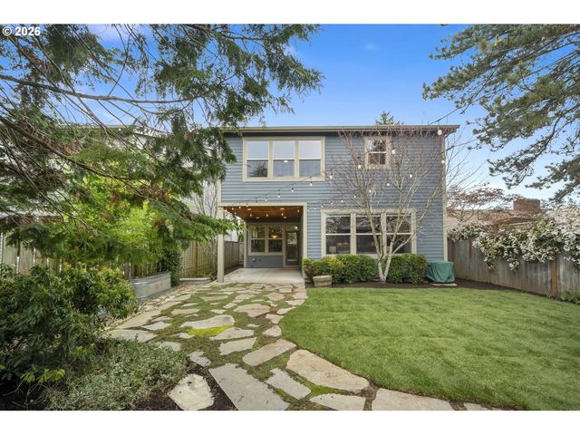 5566 Se INSLEY St, Portland, OR 97206