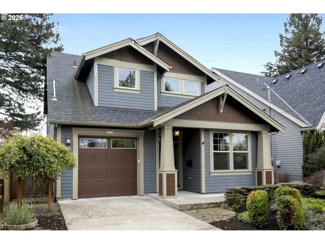 5566 Se INSLEY St, Portland, OR 97206