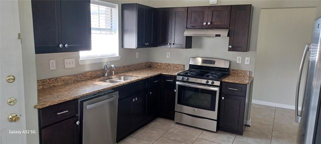 2106 Wilshire Park Drive, Houston, TX 77038