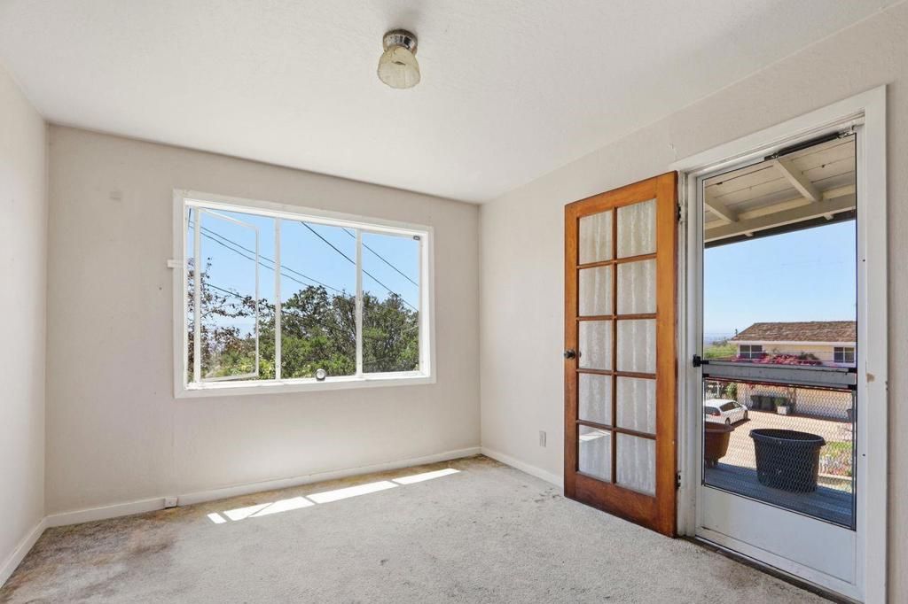 Image 15 of property listing at 15780 Rica Vista Way, San Jose, CA 95127
