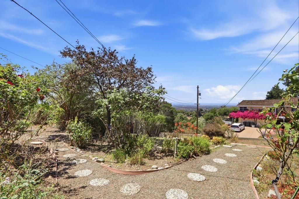 Image 29 of property listing at 15780 Rica Vista Way, San Jose, CA 95127