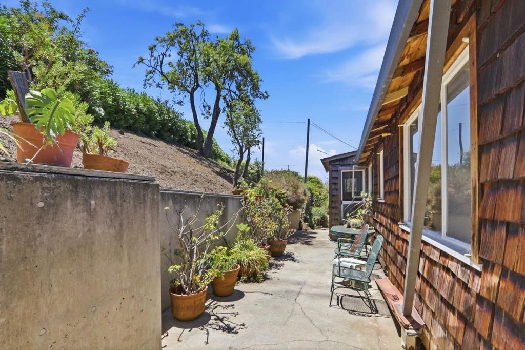 Image 35 of property listing at 15780 Rica Vista Way, San Jose, CA 95127