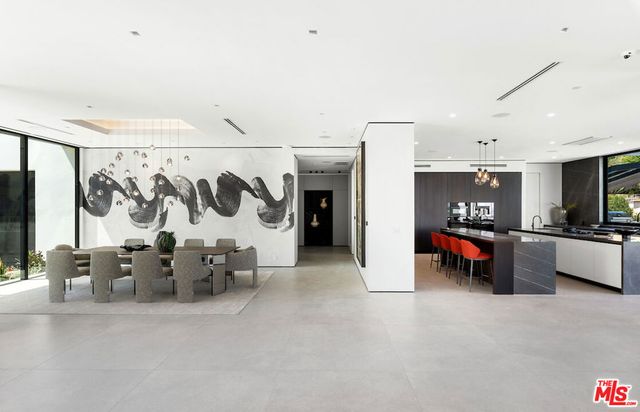 8116 Laurel View Drive, Los Angeles, CA 90069