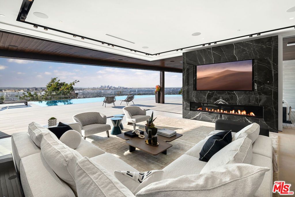 8116 Laurel View Drive, Los Angeles, CA 90069