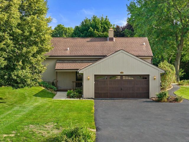 N69W27089 Hickory Chasm DRIVE, Lisbon, WI 53089