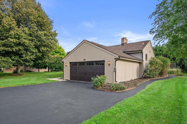 N69W27089 Hickory Chasm DRIVE, Lisbon, WI 53089