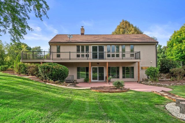 N69W27089 Hickory Chasm DRIVE, Lisbon, WI 53089