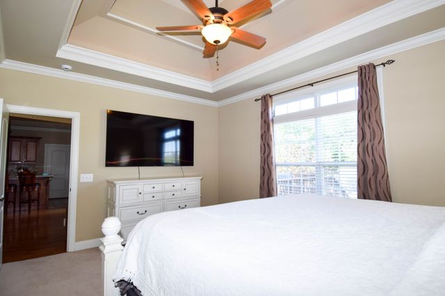 1003 Roland Ct, Cottontown, TN 37048