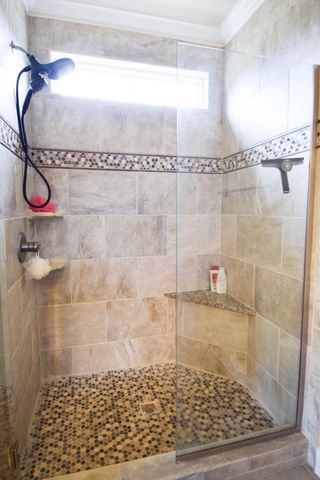1003 Roland Ct, Cottontown, TN 37048