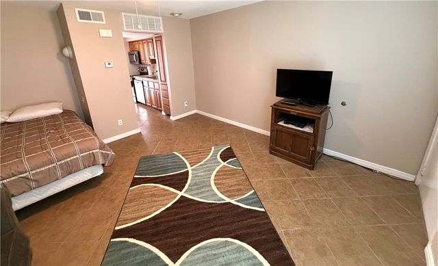 14873 Granada Dr 3, Corpus Christi, TX 78418